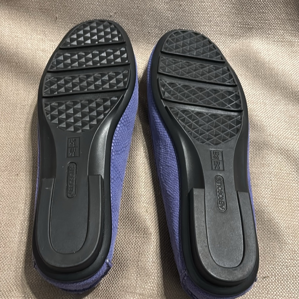 Aerosoles Stitch N Turn Nu Day Leather Loafer - Picture 11 of 13